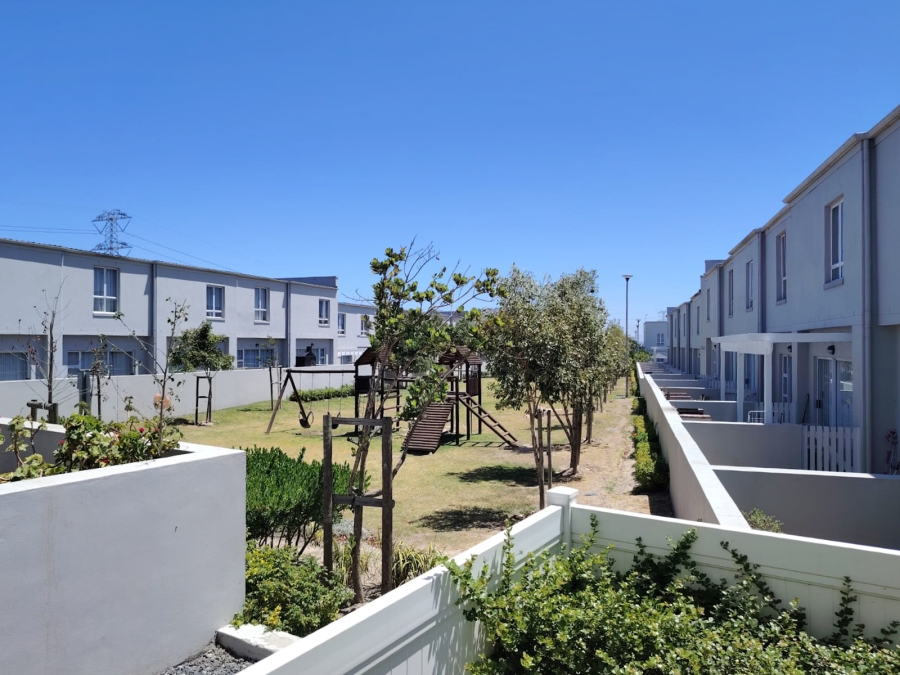 2 Bedroom Property for Sale in Haasendal Western Cape